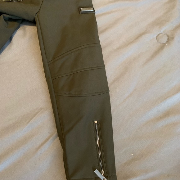 Jacket - Picture 2 of 14